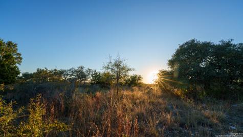 259 Lookout Point N Comfort TX 78013