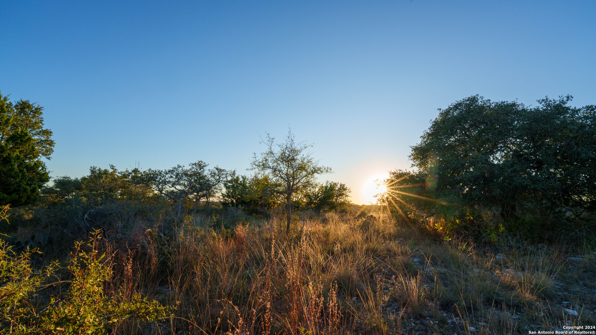 259 Lookout Point N Comfort TX 78013