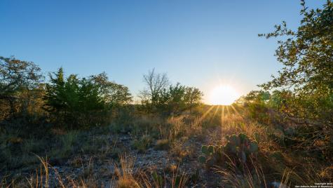 259 Lookout Point N Comfort TX 78013
