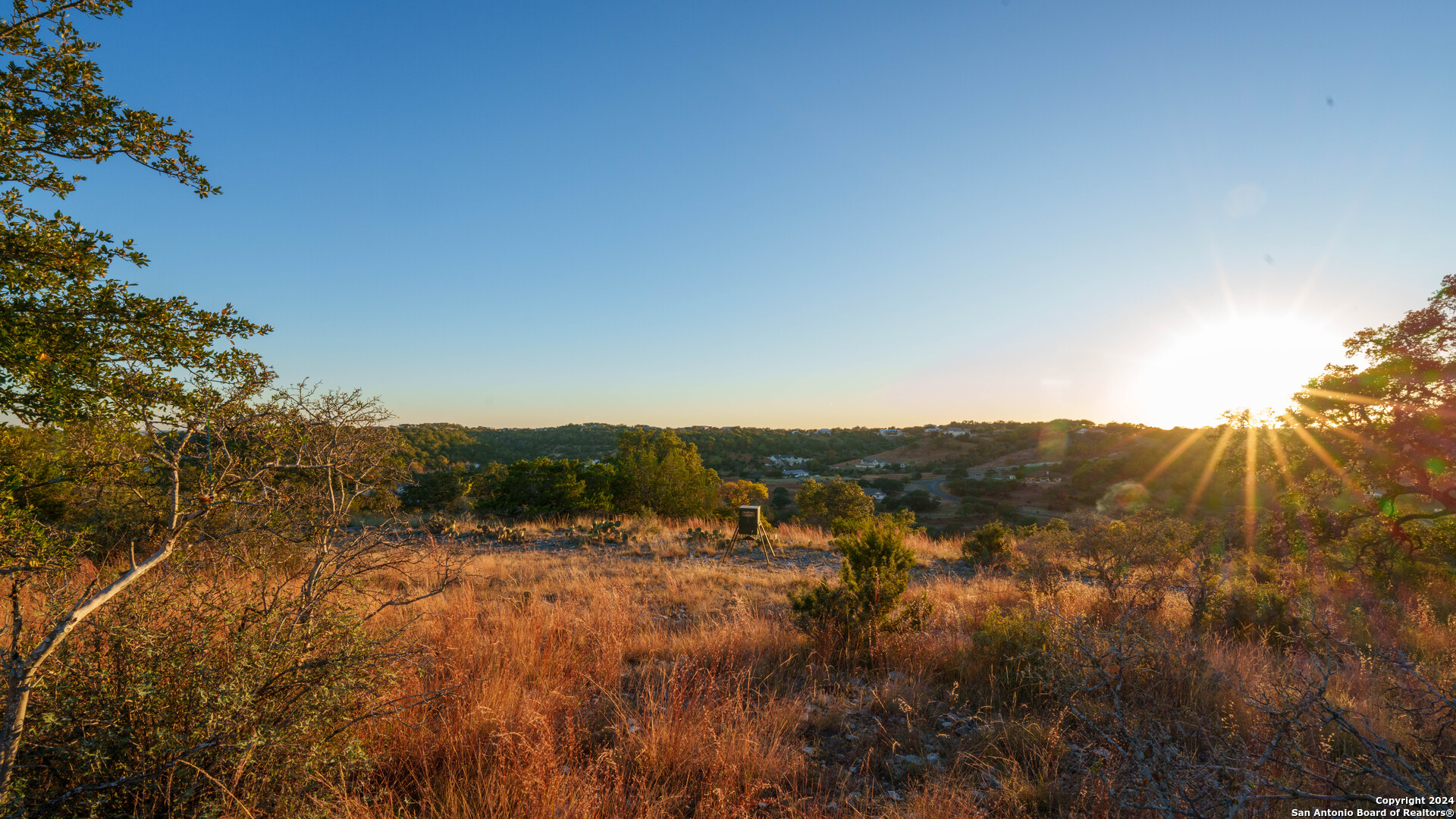 259 Lookout Point N Comfort TX 78013