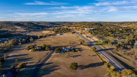 259 Lookout Point N Comfort TX 78013