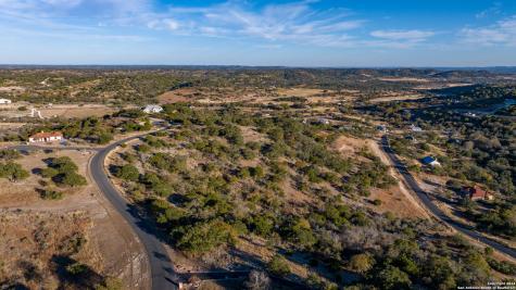 259 Lookout Point N Comfort TX 78013