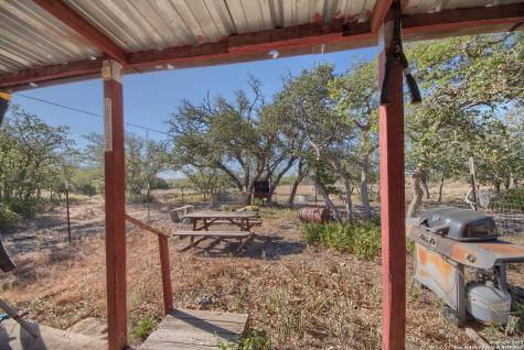 465 Watkins Road Mountain Home TX 78058