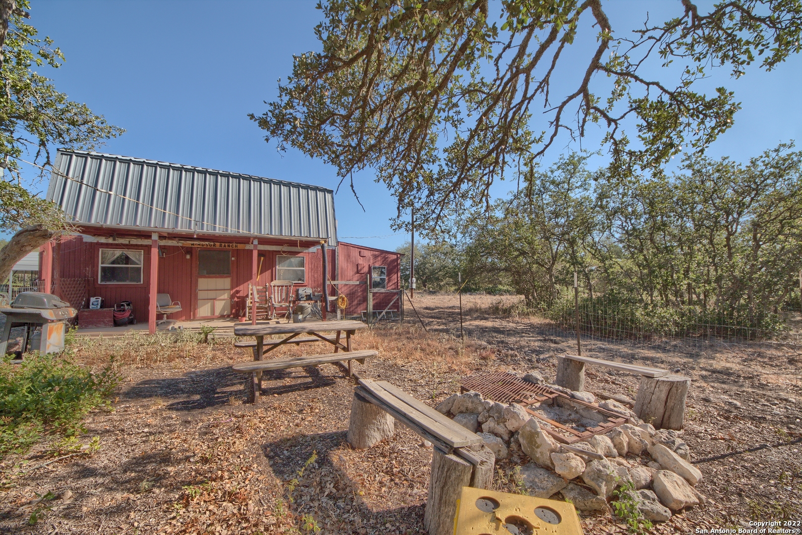 465 Watkins Road Mountain Home TX 78058