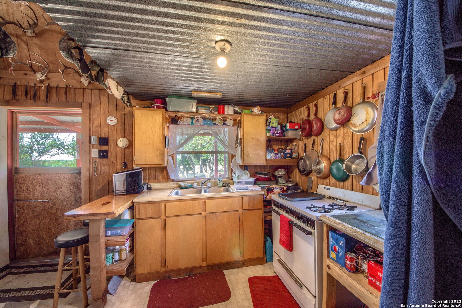 465 Watkins Road Mountain Home TX 78058