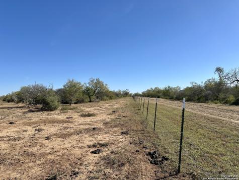 0 County Road 733 Moore TX 78057