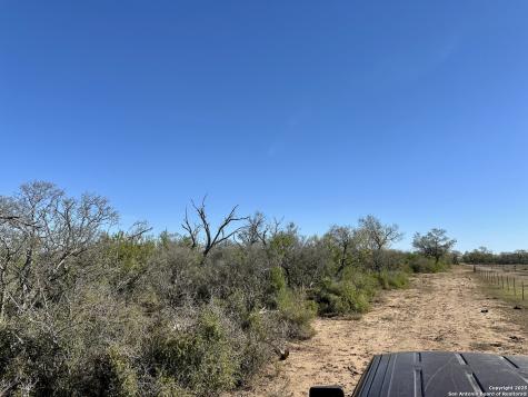 0 County Road 733 Moore TX 78057