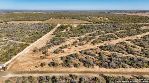 0 County Road 733 Moore TX 78057