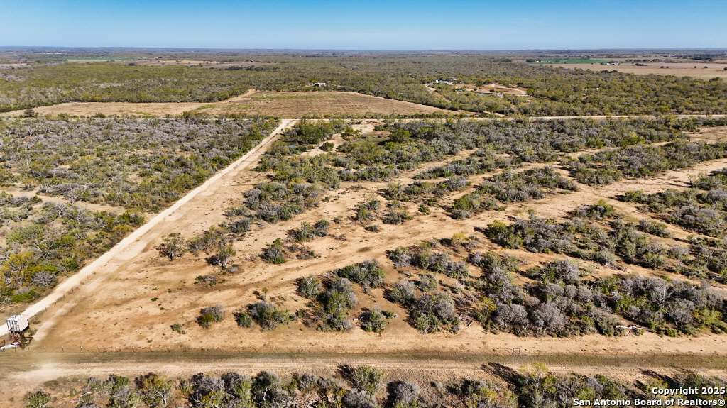 0 County Road 733 Moore TX 78057
