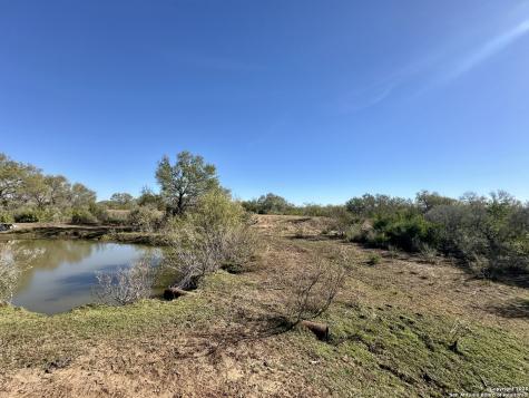0 County Road 733 Moore TX 78057