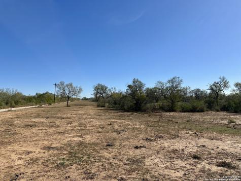0 County Road 733 Moore TX 78057