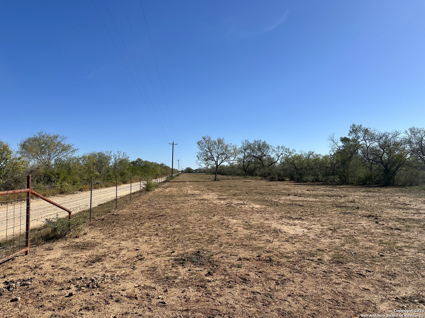 0 County Road 733 Moore TX 78057