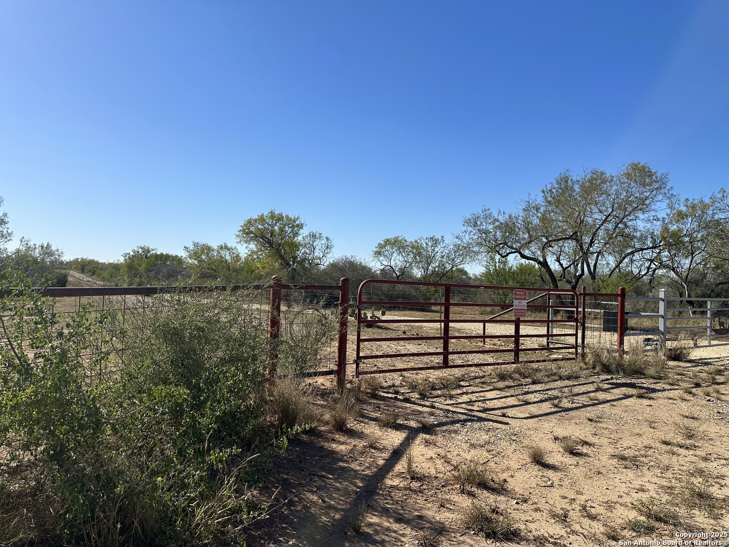 0 County Road 733 Moore TX 78057