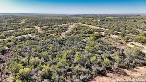 0 County Road 733 Moore TX 78057