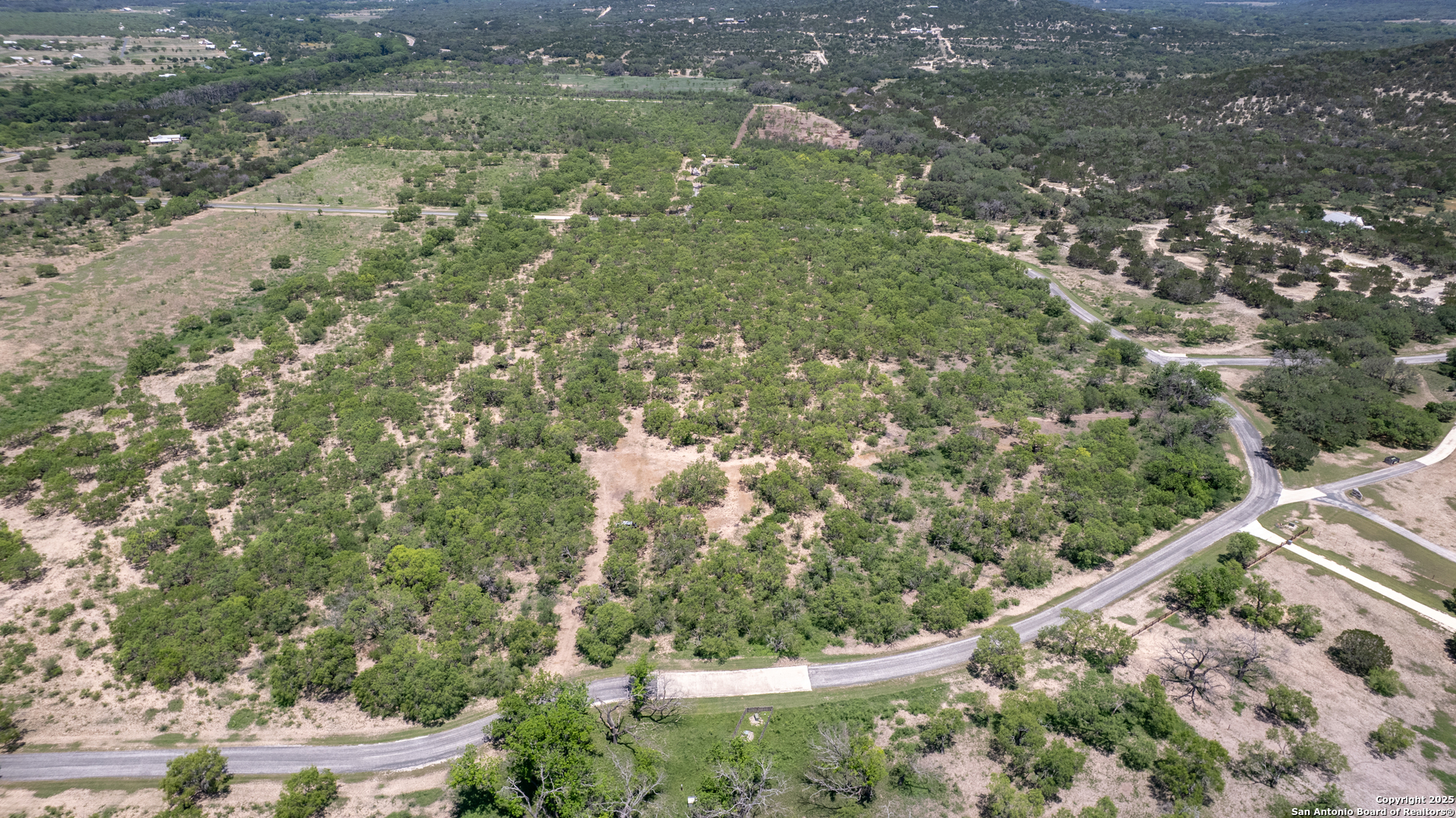 405 Ridge Loop Rio Frio TX 78879