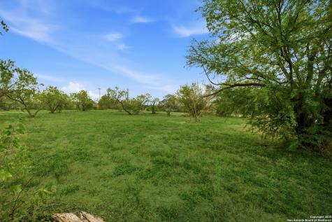 2426 Betty Jean San Antonio TX 78223