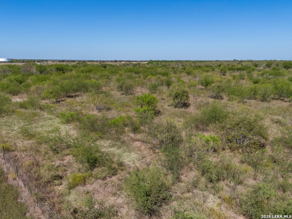 600 County Road 483 Nixon TX 78140