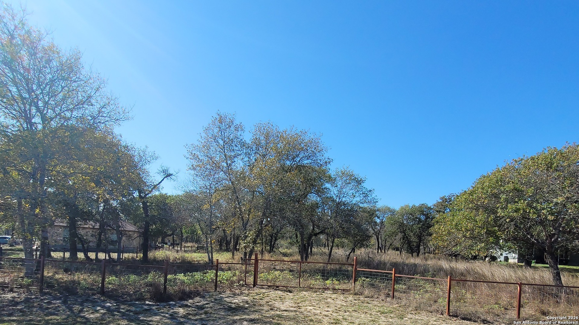 876 Evening Shade Adkins TX 78101