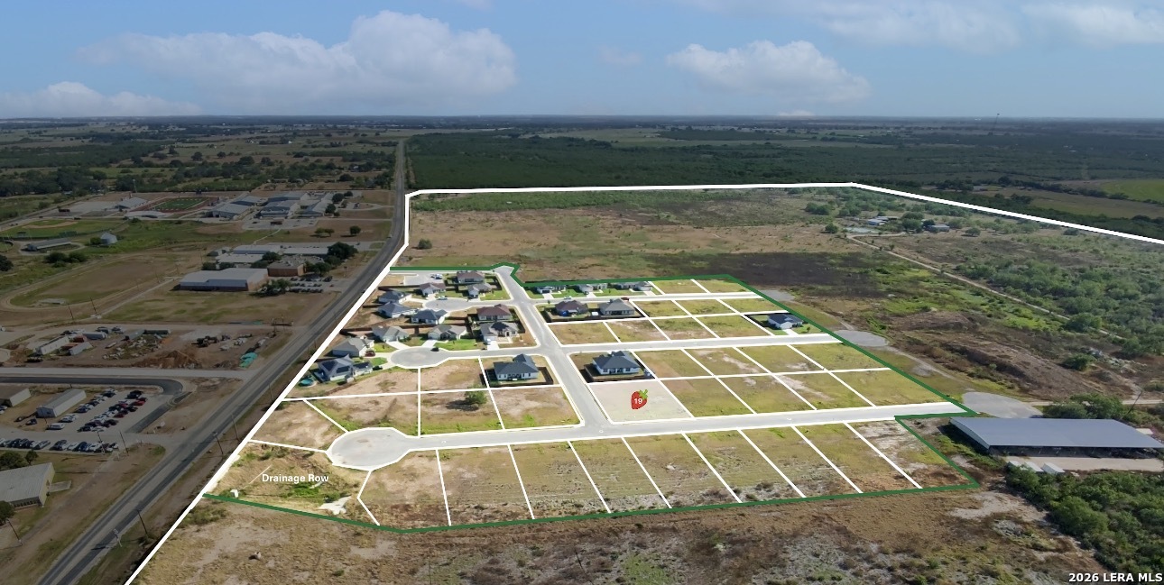 117 Albion Court Poteet TX 78065