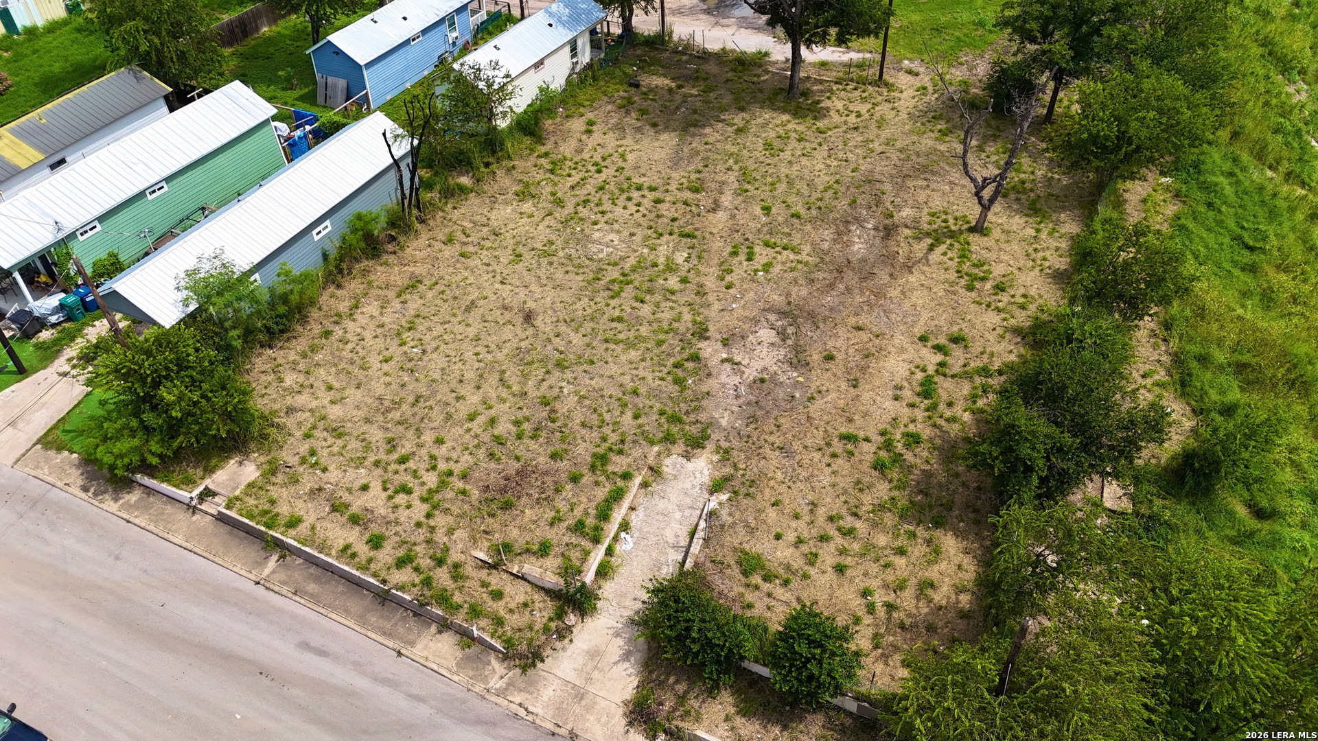1720 W Salinas San Antonio TX 78207