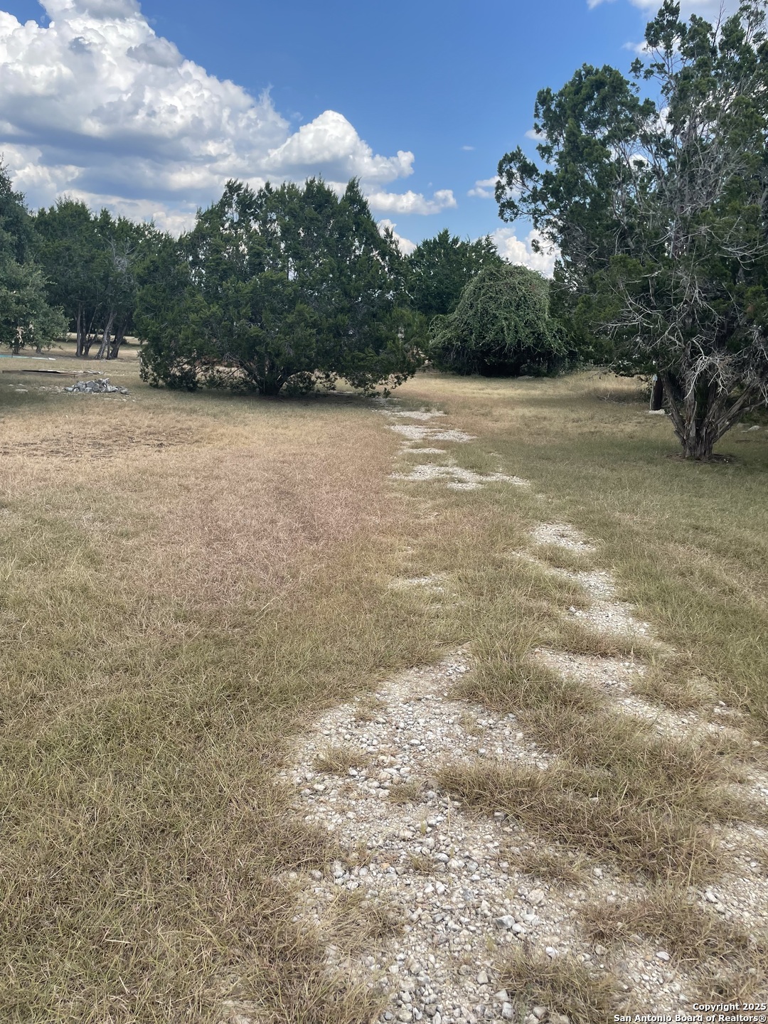 693 Pr 1514 Bandera TX 78003