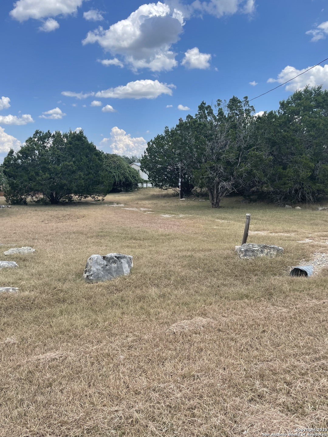 693 Pr 1514 Bandera TX 78003