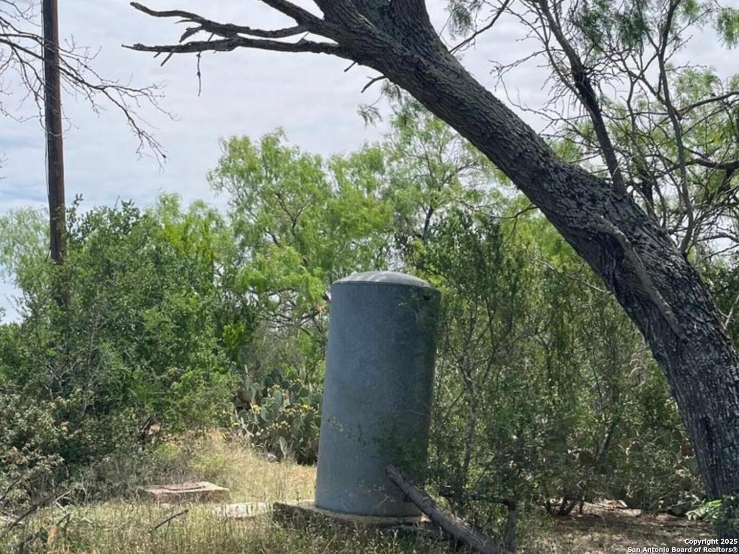 0000 Cr 327 Lot 8 Jourdanton TX 78026