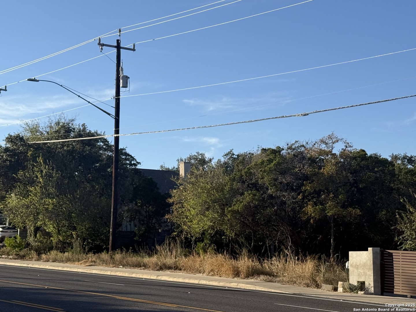 6805 W Hausman San Antonio TX 78249