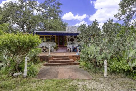 2422 Hillcrest Drive San Antonio TX 78228