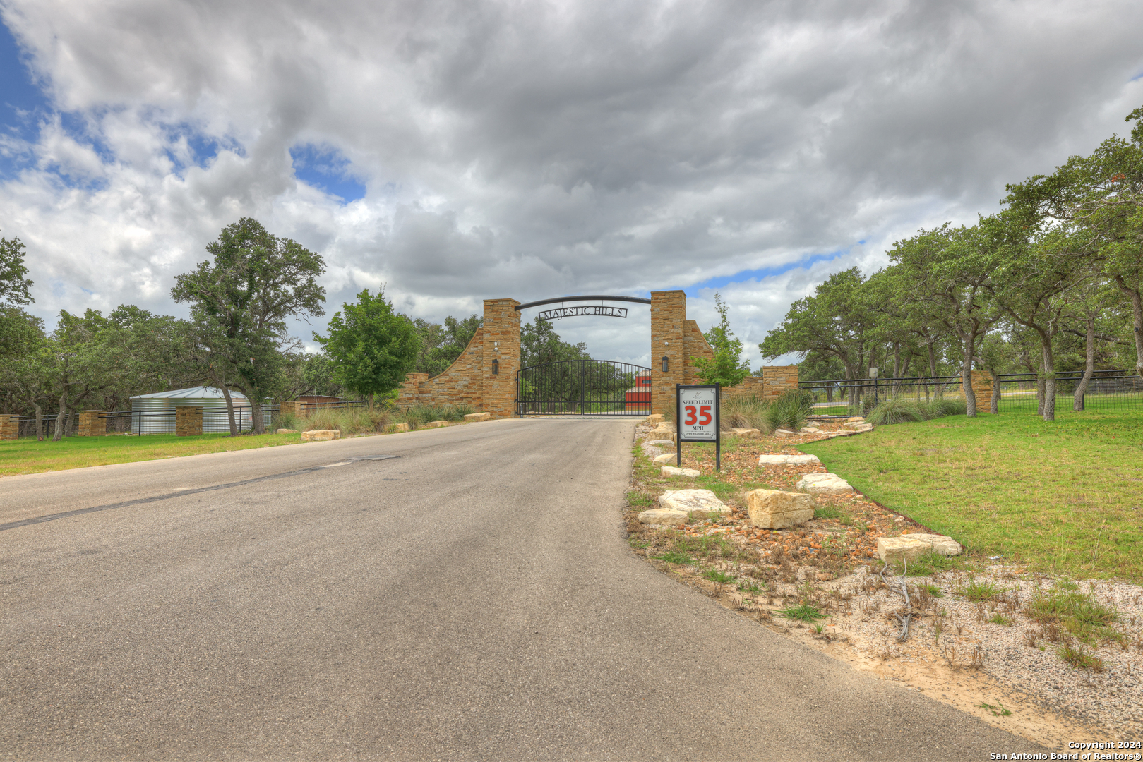 85 Majestic Hills Blanco TX 78606