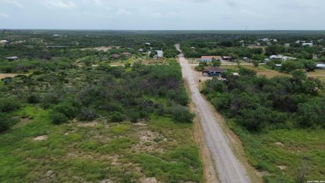 314 Roosevelt Street El Indio TX 78860