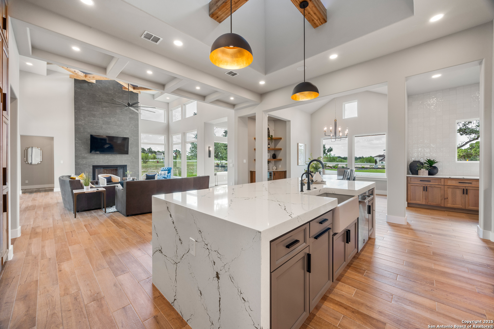 10022 Cates Creek San Antonio TX 78255