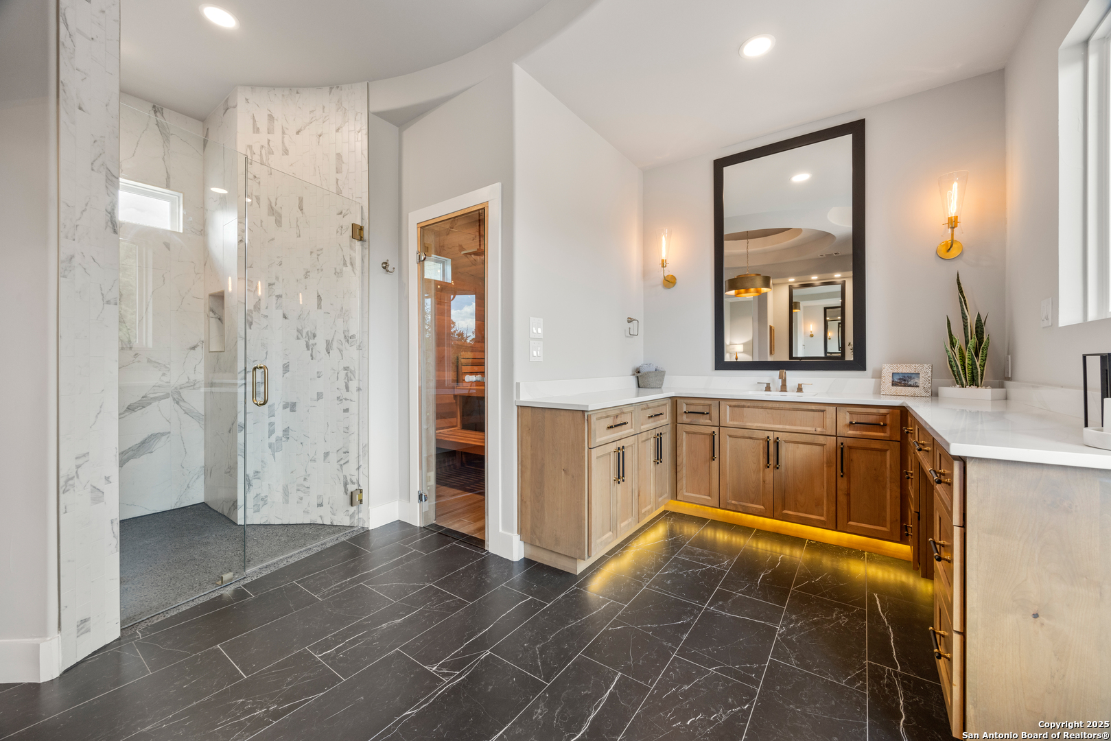 10022 Cates Creek San Antonio TX 78255