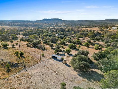 1719 Fm 1376 Sisterdale TX 78006