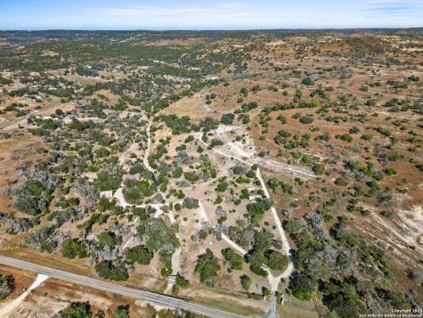 1719 Fm 1376 Sisterdale TX 78006