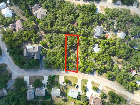 2210 Grandview Canyon Lake TX 78133
