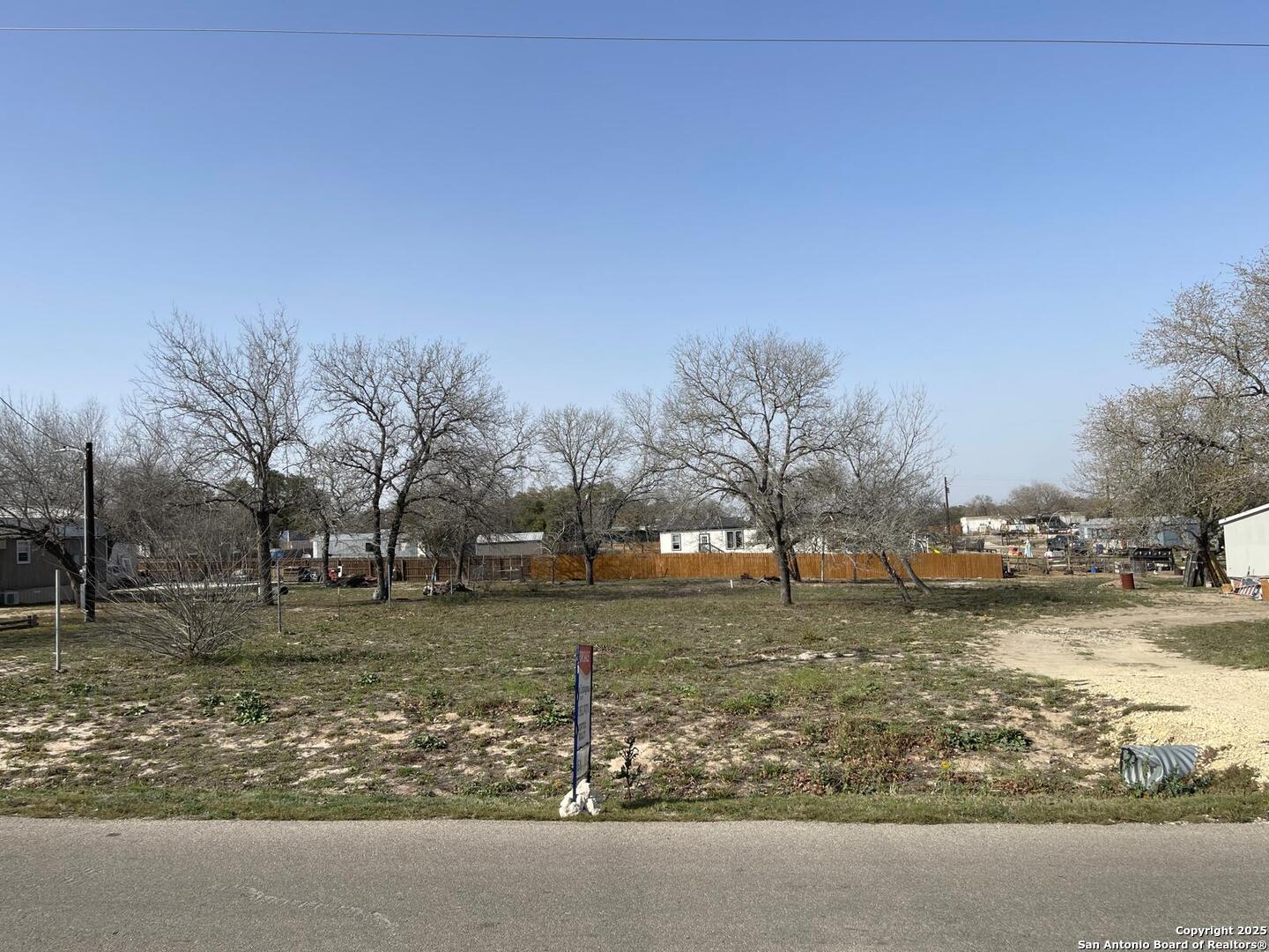 116 Rocky Ridge Poteet TX 78065