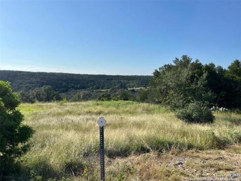 904 Indian New Braunfels TX 78132