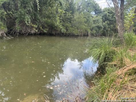 Lot 6 Chipman Lane Bandera TX 78003