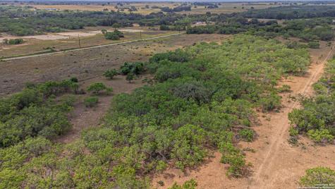 3922 Fm 2579 Floresville TX 78114