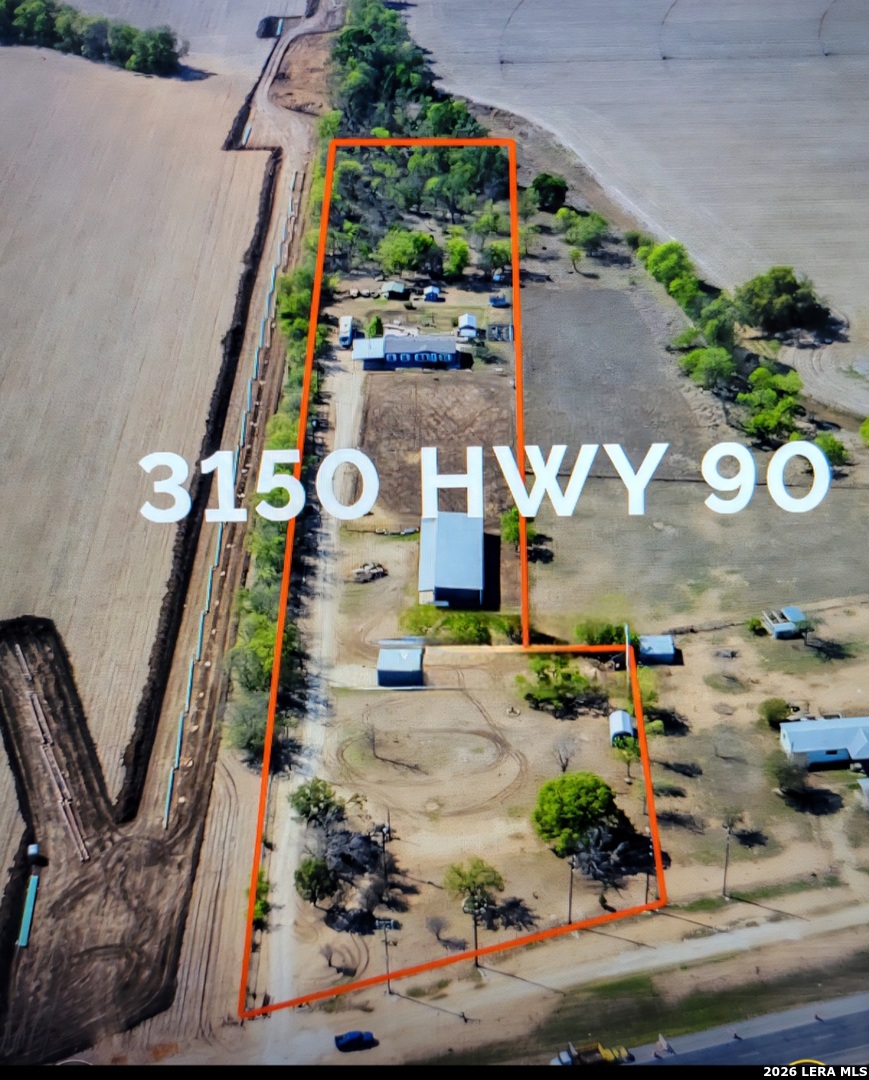 3150 Highway 90 E Castroville TX 78009