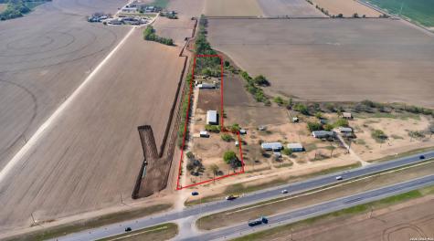 3150 Highway 90 E Castroville TX 78009