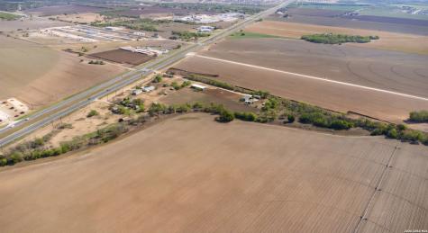 3150 Highway 90 E Castroville TX 78009