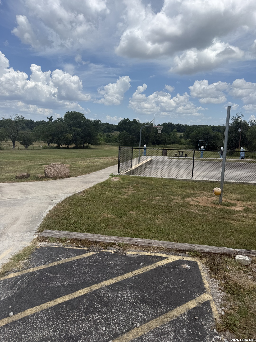 Lt 529-530 Maple Lane Cottonwood Shores TX 78657