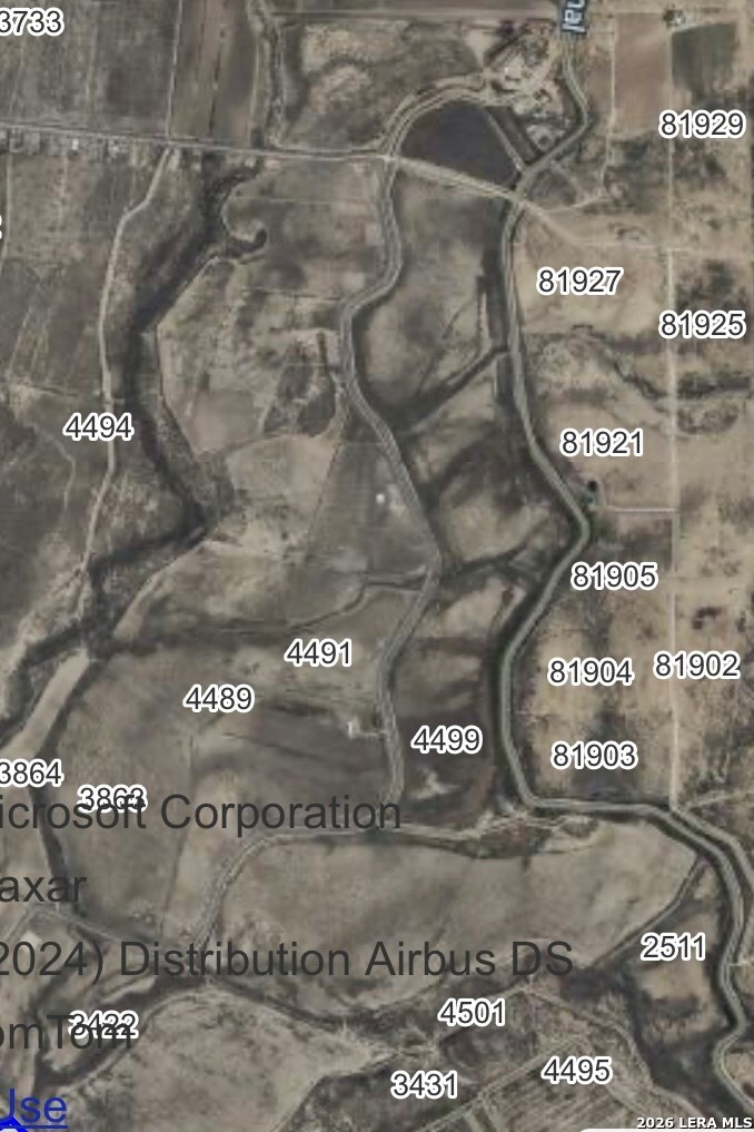 3972 Fm 2030 Eagle Pass TX 78852