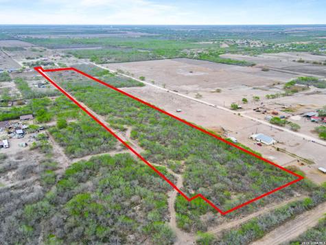 Lot 3 County Road 440 Alice TX 78333