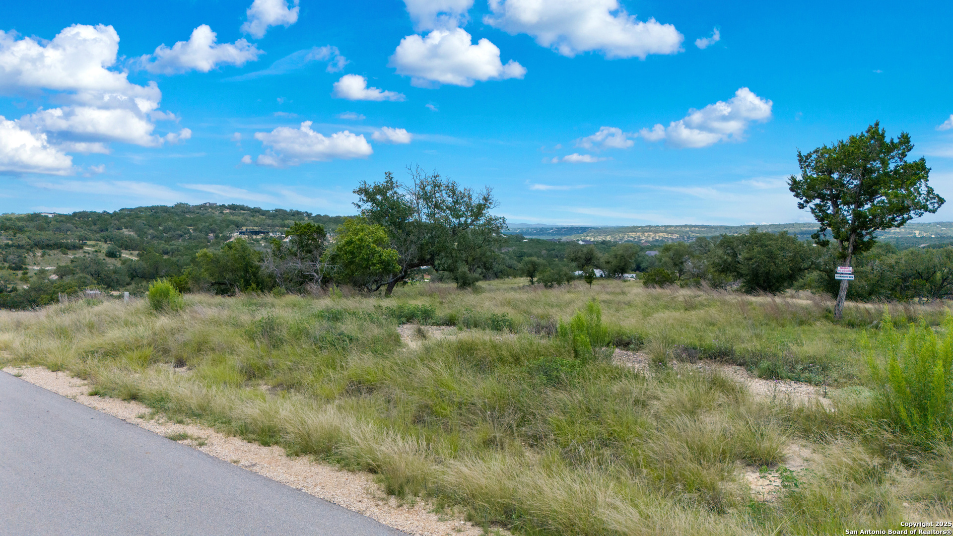 928 Enchanted View Canyon Lake TX 78133