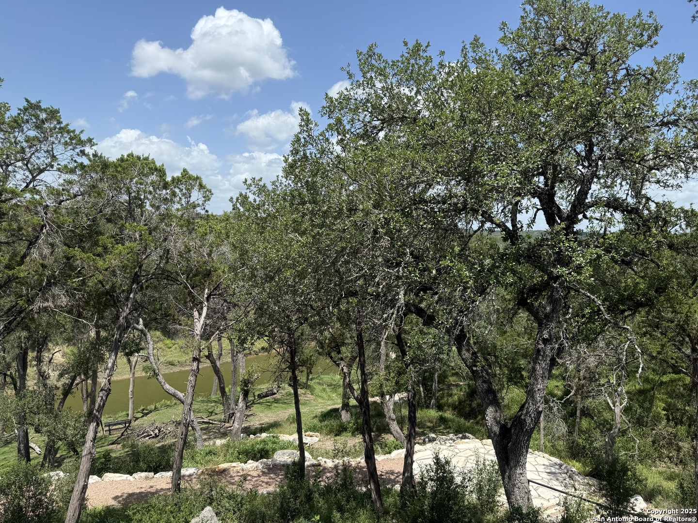 928 Enchanted View Canyon Lake TX 78133