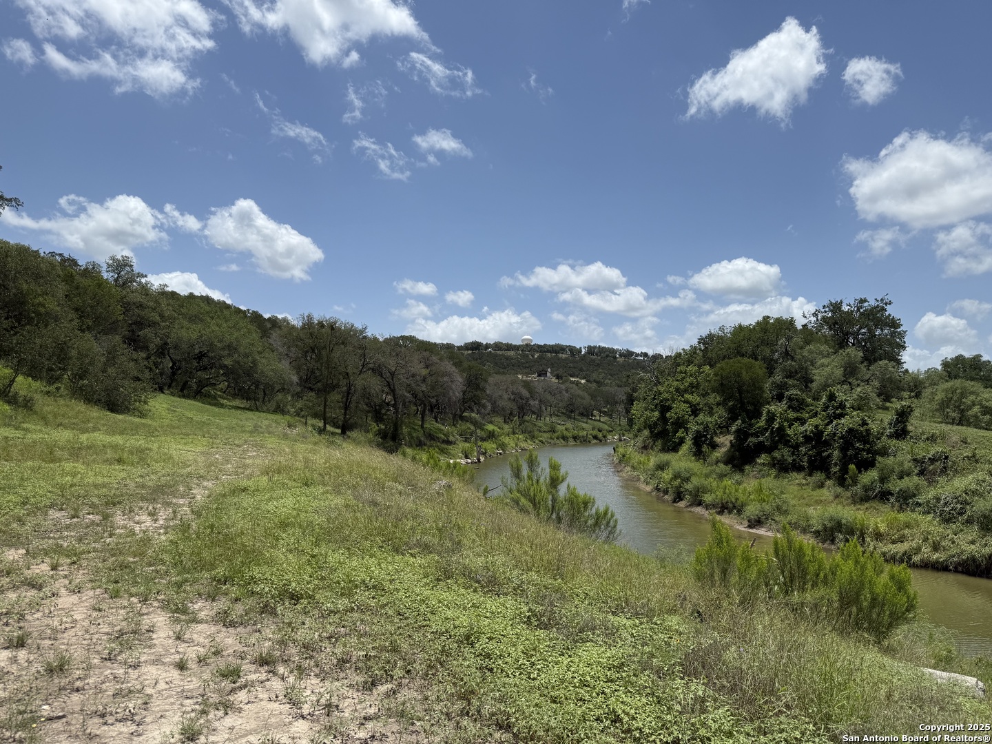 928 Enchanted View Canyon Lake TX 78133
