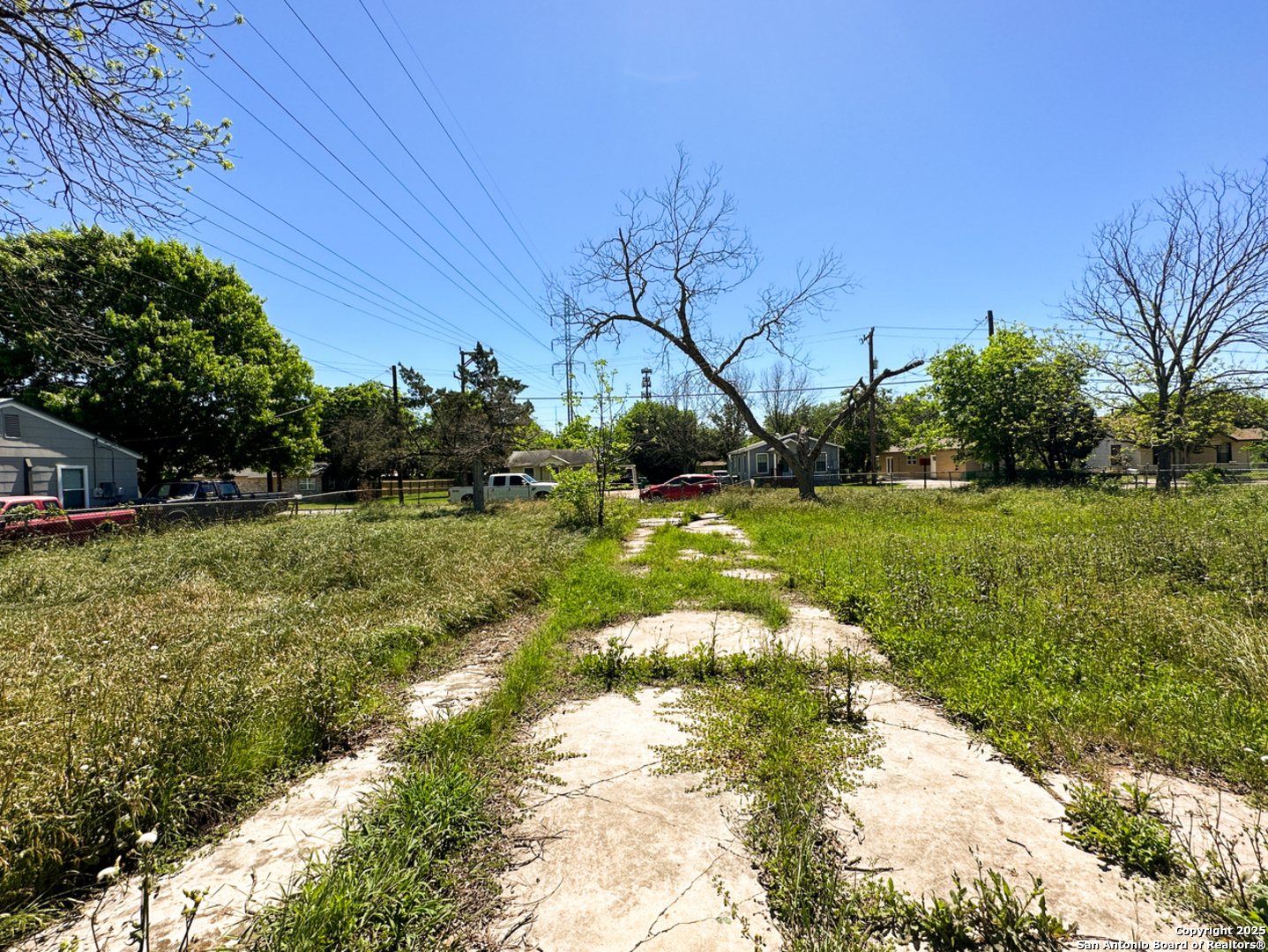 317 W Wright Boulevard Universal City TX 78148
